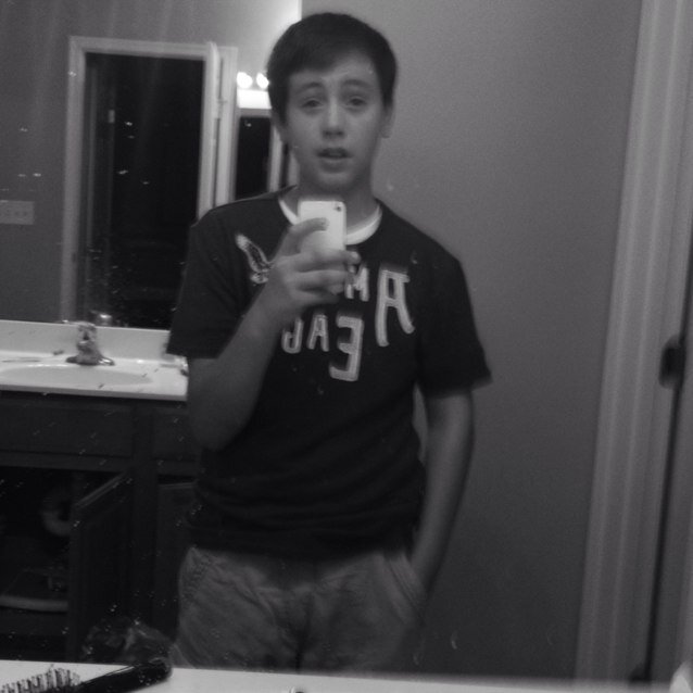 Mattlevy15's profile picture. 