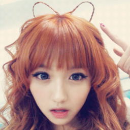 ~ { v ;; @marshies_rp. 93l, RaNia's T-ae, the queen of selcas. c: }