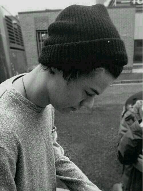 27.11.12 ♥ 16.05.13 ♥ Sometimes the wrong choices take us to the right places.♡