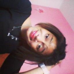 hello i'm from Portugal and i speak English and Portuguese.Harry you and me 69