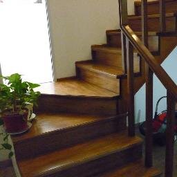 En la Carpintería Schmidt se realizan trabajos de todo tipo, muebles a medida, tallado madera, restauración de muebles antiguos. Contacto http://t.co/m1ja7D8uTG
