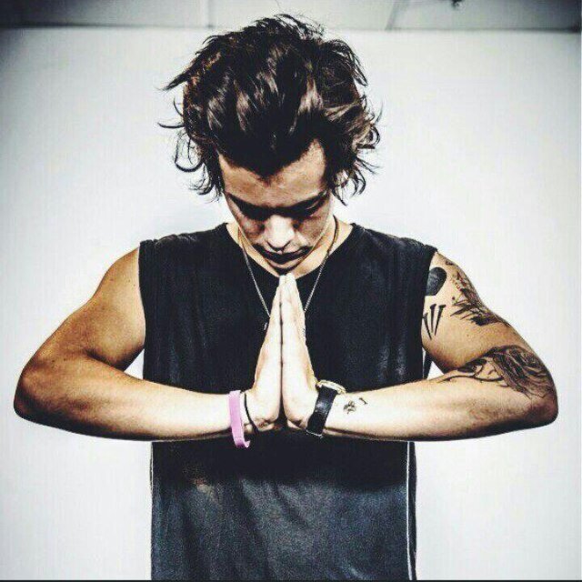 •ONE DIRECTION FANPAGE•ALL ABOUT ONE DIRECTION ONLY•I SUGGEST U FOLLOW ME IF YOU LOVE 1D•I AM IN THE FANDOM•