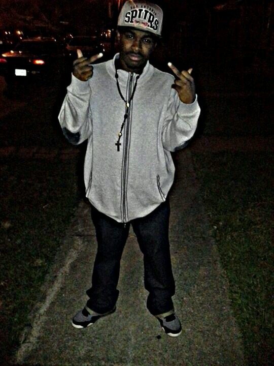 FUCK LIFE KUZ OWN GIVA FUCK