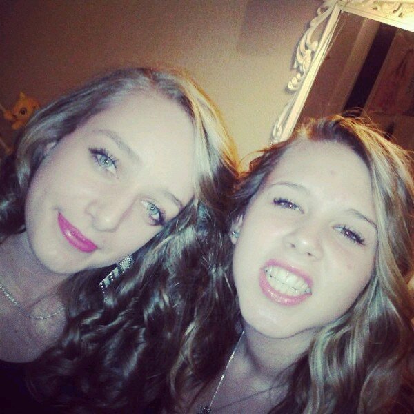 rechts op ava/ What you give is what you get./  follow me on insta; Dionntjeex snapchat; dionntjee_x