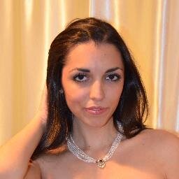 Subscribe to my beauty channel! http://t.co/fqTTCVz4Z3
