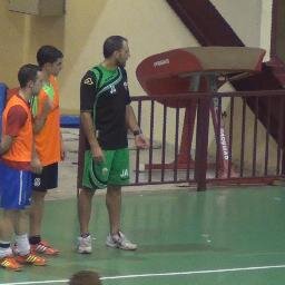 Maestro esp. Ed. Física
Licenciado CAFD
Postgrado Experto Universitario en Entrenamiento personal y Deportivo
Entrenador Futsal (Nivel 3)
Entrenador Tenis (N 1)