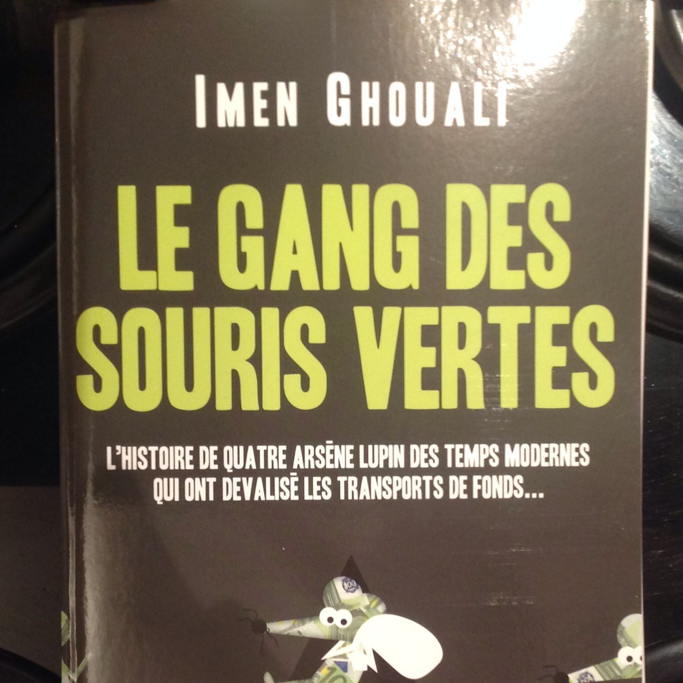 Mon compte Twitter s'autodétruira quand Le gang des souris vertes sera en tête des ventes de sa catégorie. Promis.