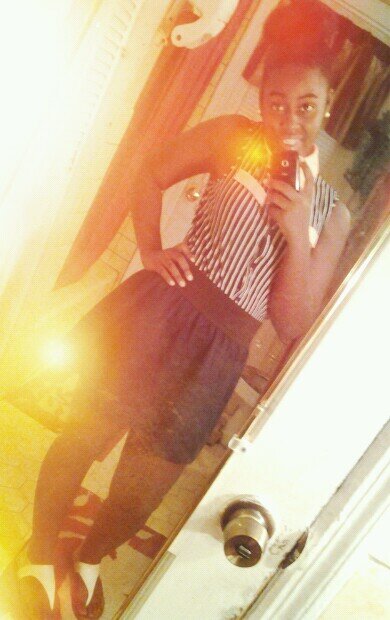Im Teesha Singing And Music Is My Life ; Follow My Love @_imABBBY ; JHS Freshmen ; Follow My Bestfriend @TheyCallMeBug .!!!!  Love Jitt :3