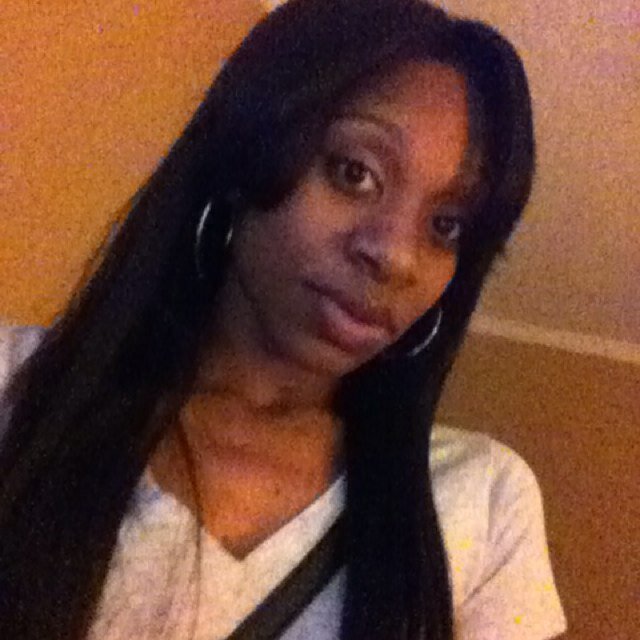 #LSU18 I'm Amber AmbBeezi this is my new twitter so follow me!
Love Purple, Live Gold!