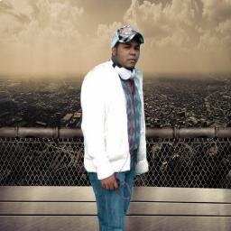 Creador y Dj De La Primera Emisora Virtual Salsera de RD
Santo Domingo · http://t.co/G6kzlytpzW