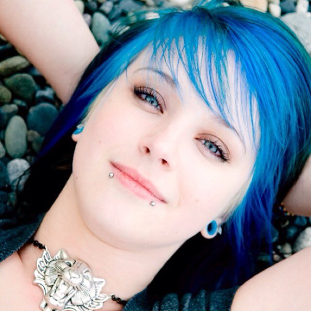 My hacked acct @ShellyGamerBoss T.T,.............Hey Shelly here,I am a fan of Pokemon and I love pikachu. I also like bands and Rock music....