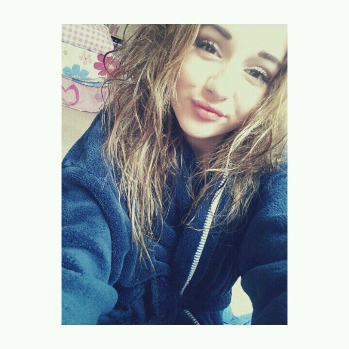 elysialee_'s profile picture. Elysia Lee | snapchat- elysialol | ~ mygirls ~ him