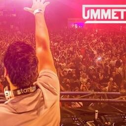 ¿Te gusta la música electrónica? Pues sígueme para conocer todas las noticias, nuevos temas, podcasts, eventos, festivales... || @PlayEDMusic_ESP || #EDM