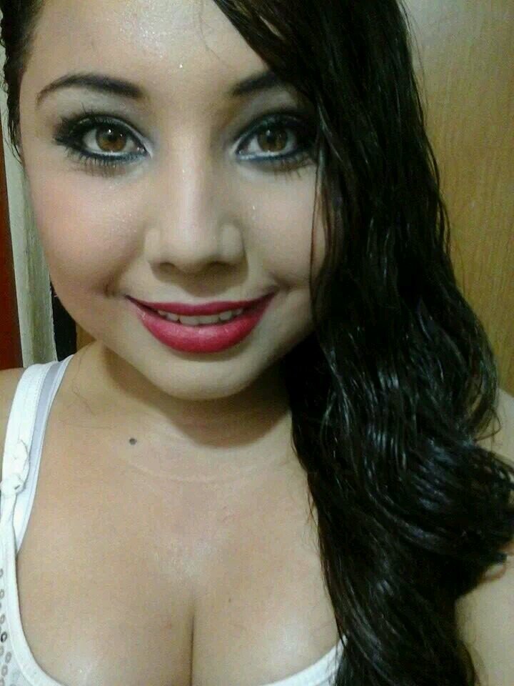 Juzgar a una persona no define quien es ella, define quien eres TU☺/