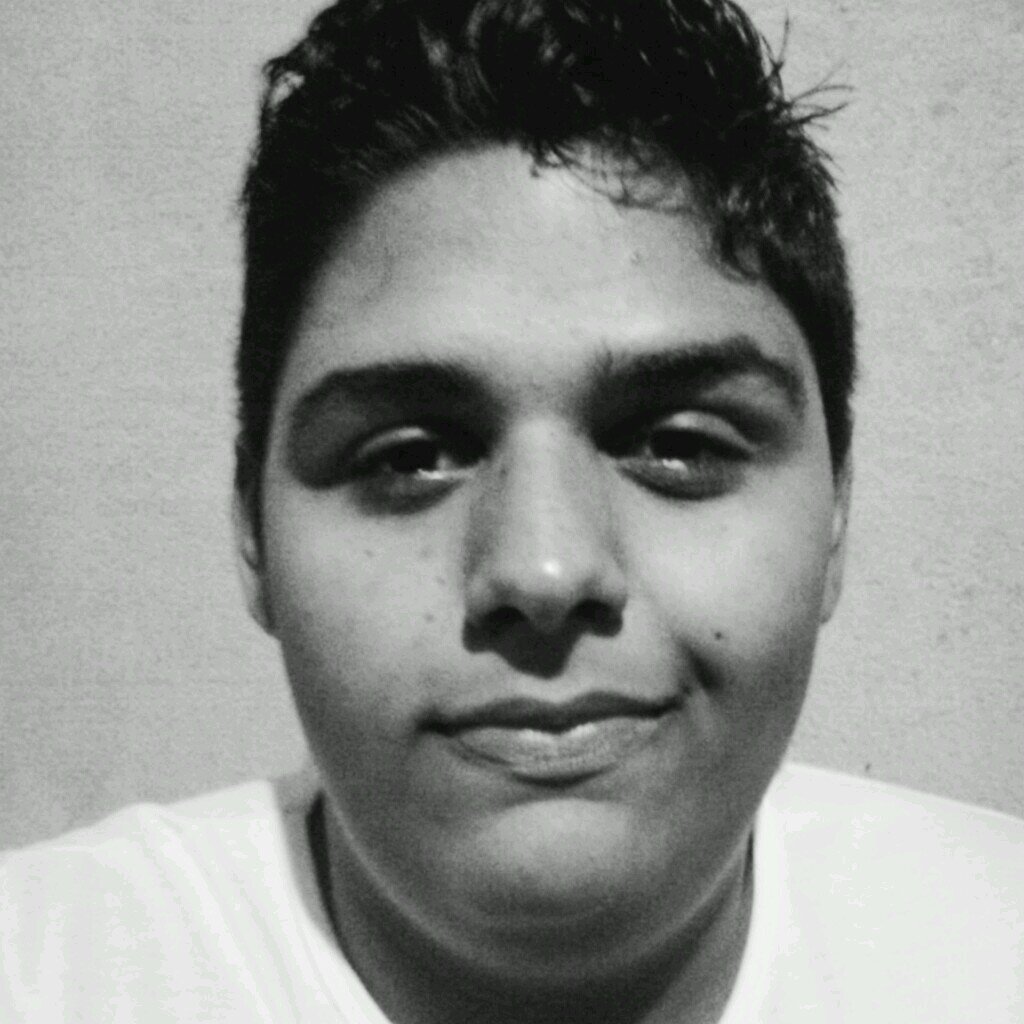 Um Jovem Cristão de Marabá-PÁ, 17 Anos, Baterista e Sonhador! 
Facebook: Isake Teixeira
WhatsApp: 94 9183-8290