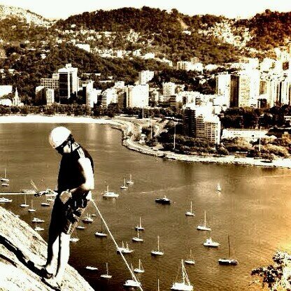 oliveira.drleonardo@gmail.com