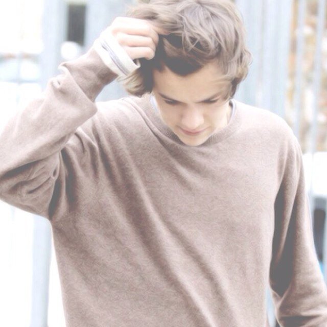 follow @Sybersad  ily it would mean so much