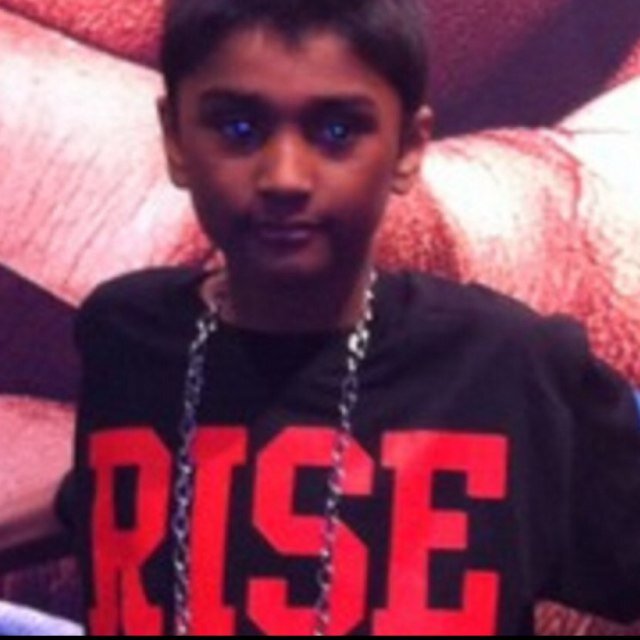 I love WWE!!! Nba toronto raptors (best) WWE for life... EDGE IS THE BEST WWE SUPERSTAR EVER