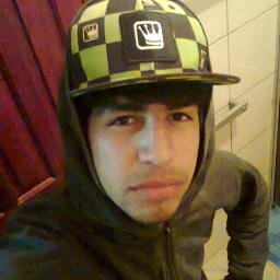 Dede22Andre's profile picture. 