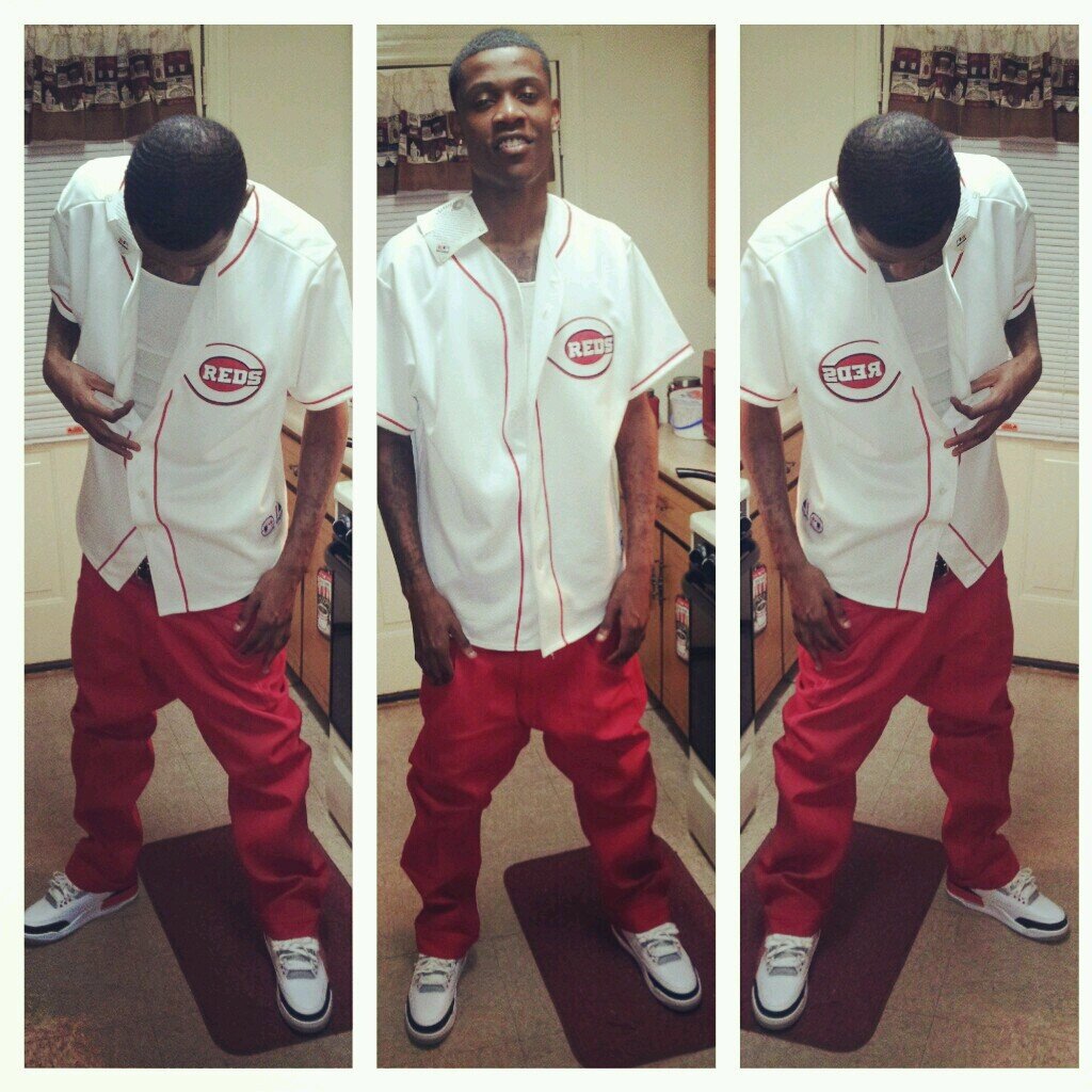 Living single & Looking for the rite type