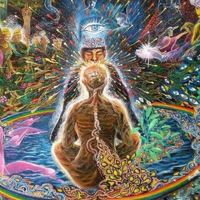 Stay trippy... Live in your own world of happiness dont let the big guys control you      ||follow the goodvibetribe||