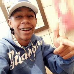 André Luis Só meeu sz @vemkbandida , moor eu te amoo mtto mtto meeu faaveladinho , liiindo née ? Pooorem Só Meeeu & Meeeu 3