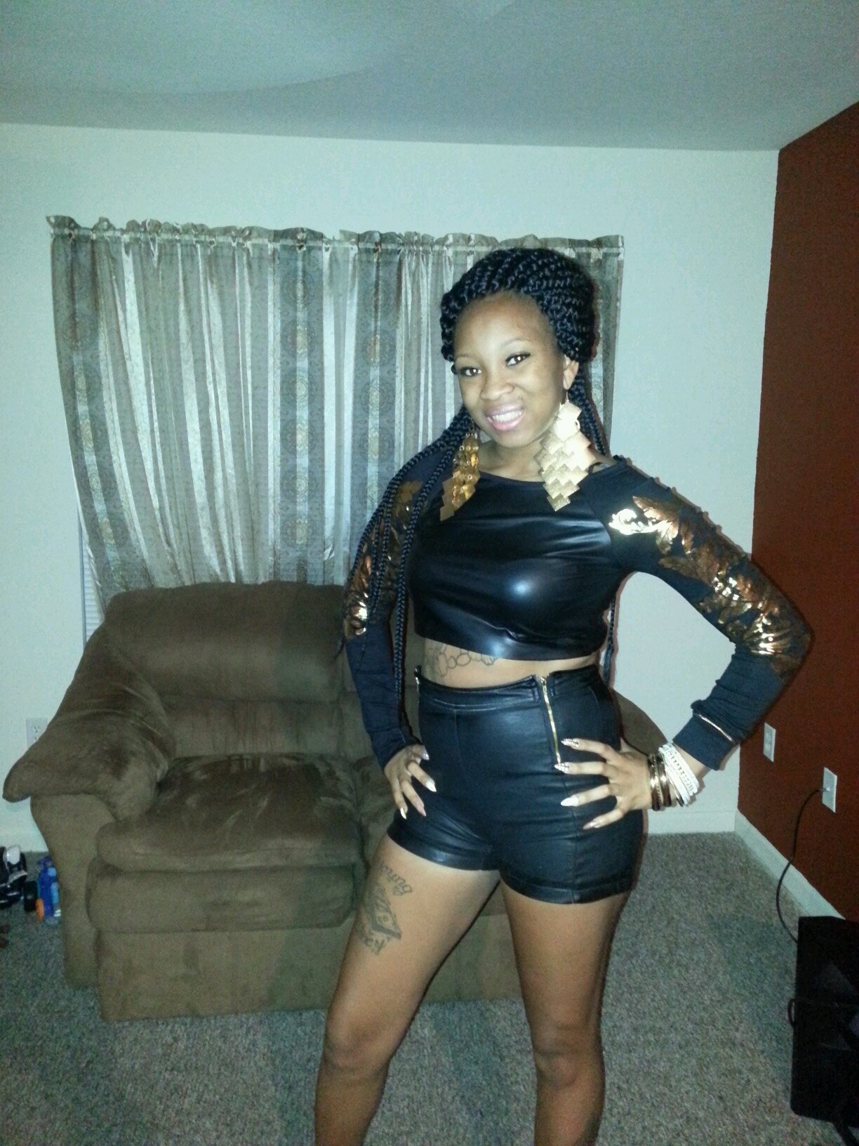 im smart fun to be around once you cross me its a wrap im single