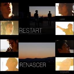 soy la fans numerooo unoooo de @pelanzarestart.....loooo amooo y sii lo besoooo me caigooo muerta.....*_*