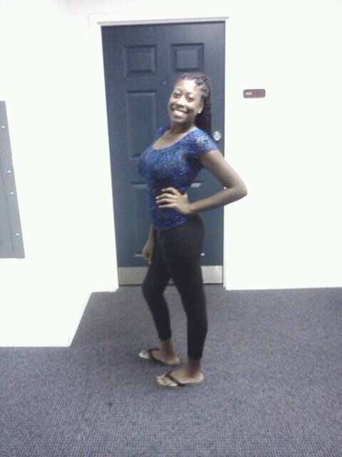 *Flips hair* *Crosses legs* it's Kayy La'Flaree twitches ! Capricorn(Jan.12) #TeamGOD #TeamSpongeBob Follow me and i'll lead the way :) #FreeWilson