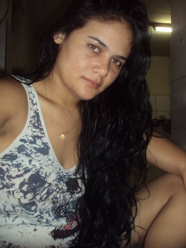 pizza.futebol.sair com amigos.dançar.