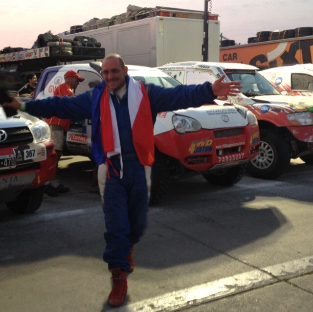 Dakar competitor 2013 -2014. 
Jefe de equipo del Dk420 Competition.