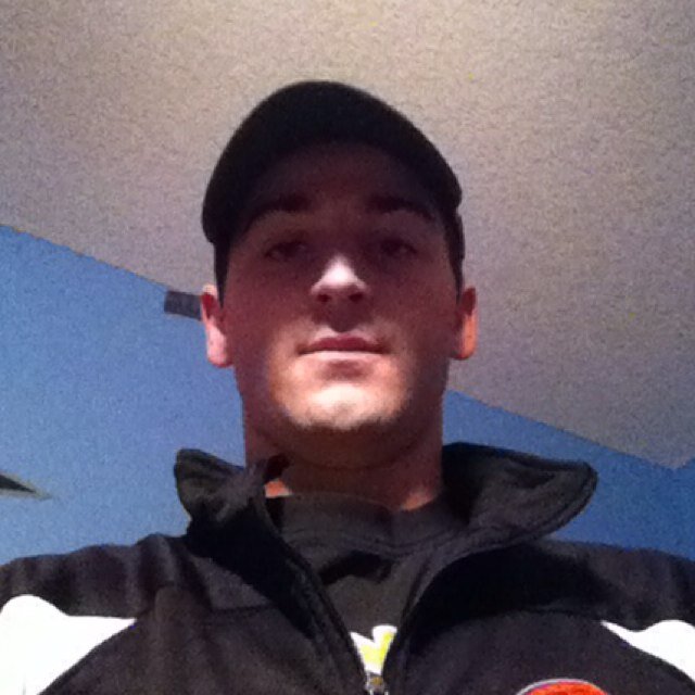 Living the dream spending winters in Florida and summers in Boston. Hitting a golf ball around once in awhile. #22