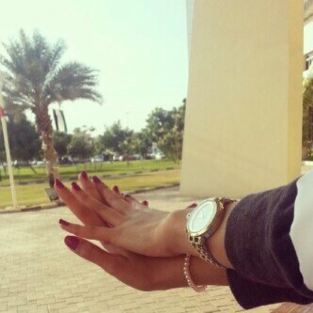 هاذا حساب حق روايات ❤️ روايات تشوق حيل ، وانا بنت كويتيه ، اتمنى تعجبكم :)