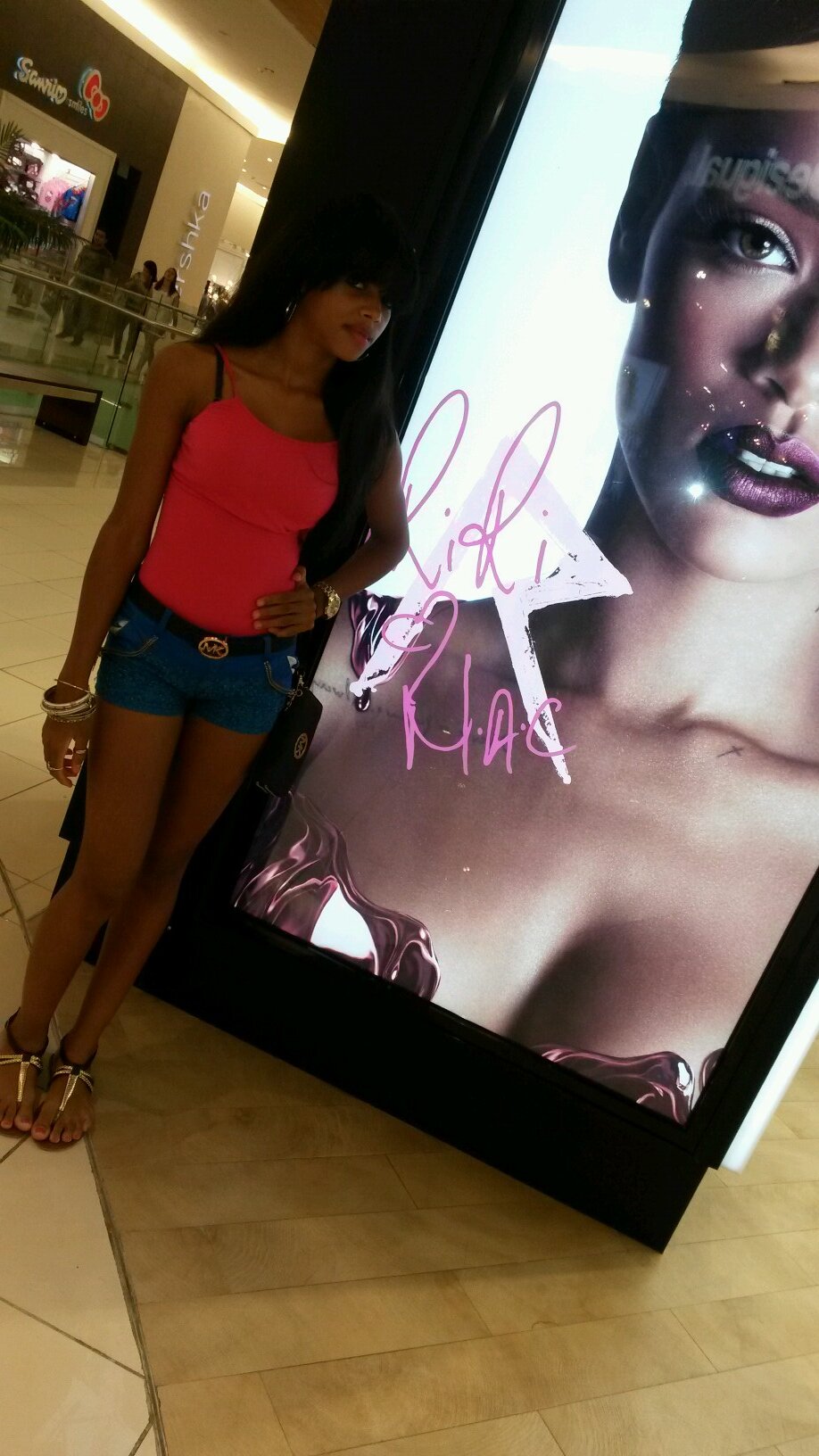 SiiGEME & TE SiiGO[♥Ctrl #Yuniior♥] [Mi Bff Girl ? @esmeralda1x3 ] CONOCEME && LUEGO ME CRiTiCAS ;$