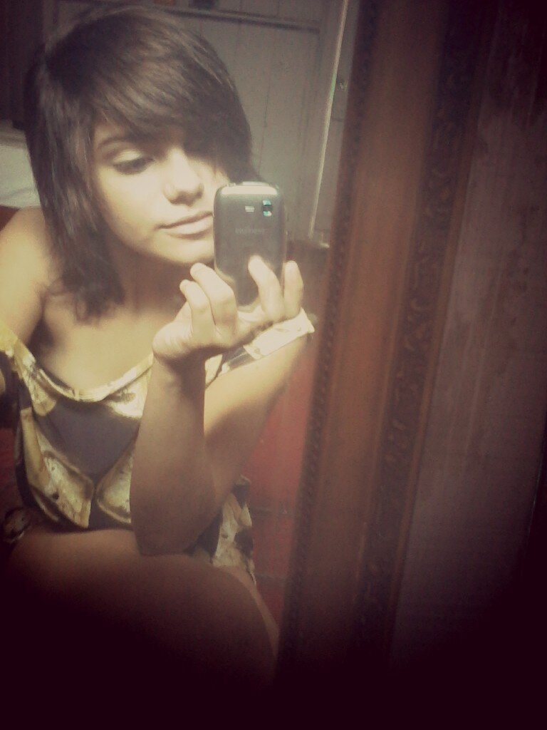 ¹¹ A VIDA É SÓ UMA TEMOS QUE APROVEITAR u.U ¹¹