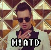 vcs que são meio heteros, meio na dúvida, meio brendon, siga a gente | http://t.co/cVplZIN1ZU (çara, isa e berreca) lacaios: luisa e gui(nossa DIVA)