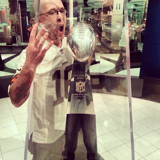 hOmE. hEaRt. #O #H #i #O. Do you smell that? #BuckeyeFootball.