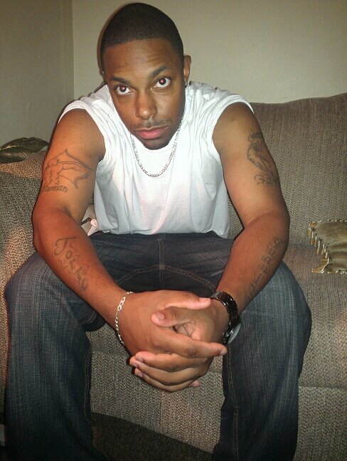 nytryta's profile picture. nytryta - http://t.co/mnQevekOOR