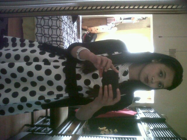 I'm just an ordinary girl livving life free and wild ☺♥Follow Me And I will Follow you back ☺
