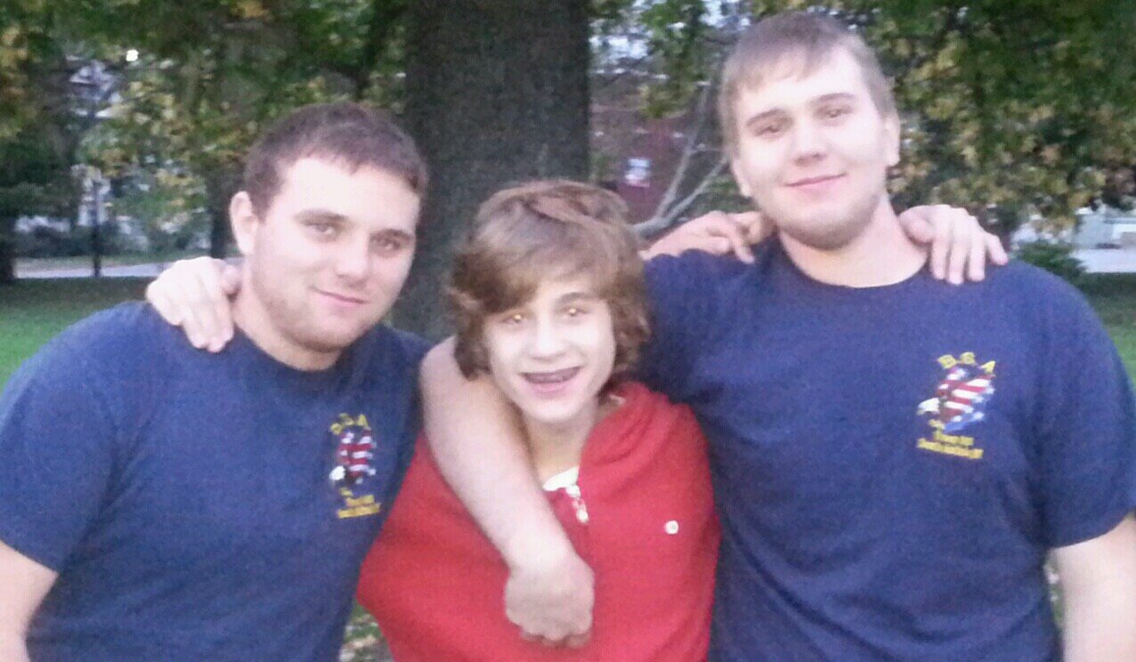 huzinecdan's profile picture. Graduating UB, and not sure whats coming next!