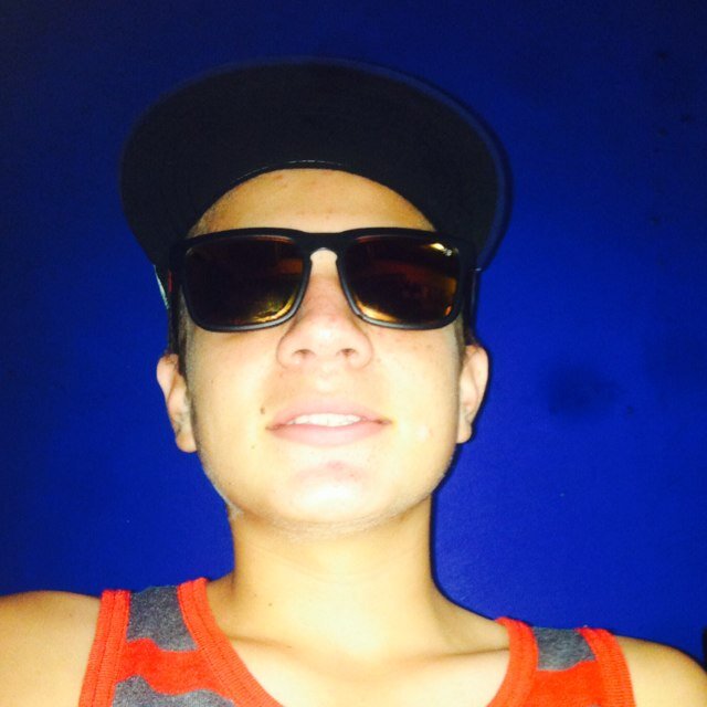 ricardoksk8's profile picture. Actor, Cantante y Musico.