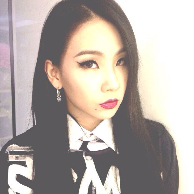 ลีแชรินลีดเดอร์ซีแอลทูเอนี่วัน ☆ สวยและรวยมาก #_poisonPFx #91LINE