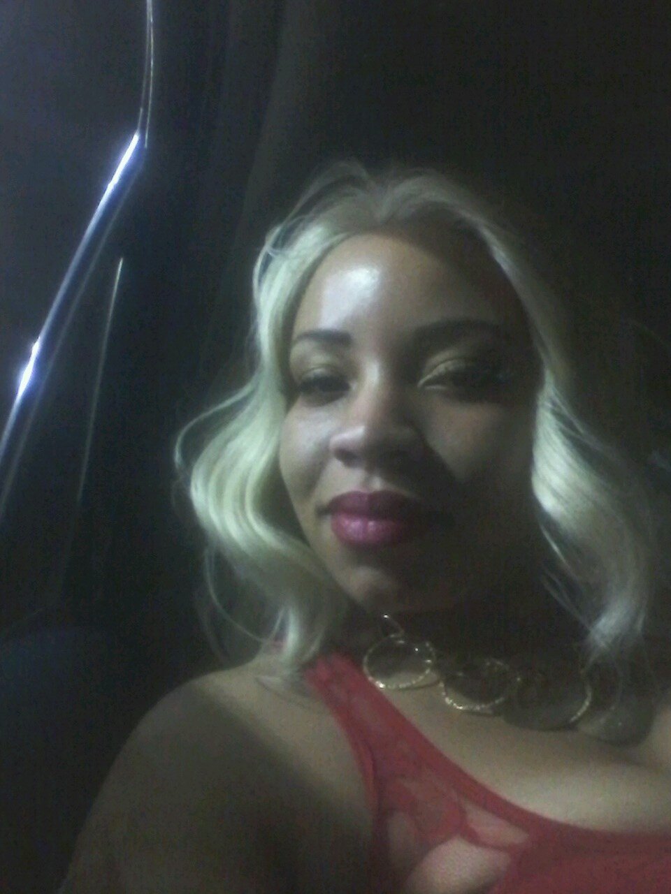 Bitch Get Dine ! #TeamMommy , #TeamSuccessful #TeamTakeYoShit ^.^ Now keep it moving HOE :)