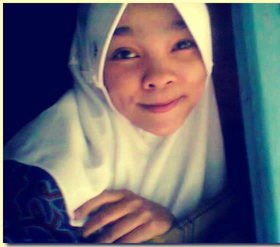 Berpacaran dengan @AndiDharmasidha semoga alloh merestui kita :)