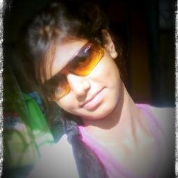 fan of twilight and katrina kaif pet lovers graceful dancer nice painter rediculous dramatist interested in fashion designing and modeling