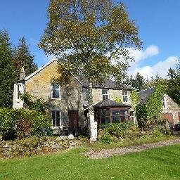 Luxury #selfcateringcottageScotland. Hot Tub. Riverside garden. Walking. Mountain Biking. Golf. Pub 10 minutes away