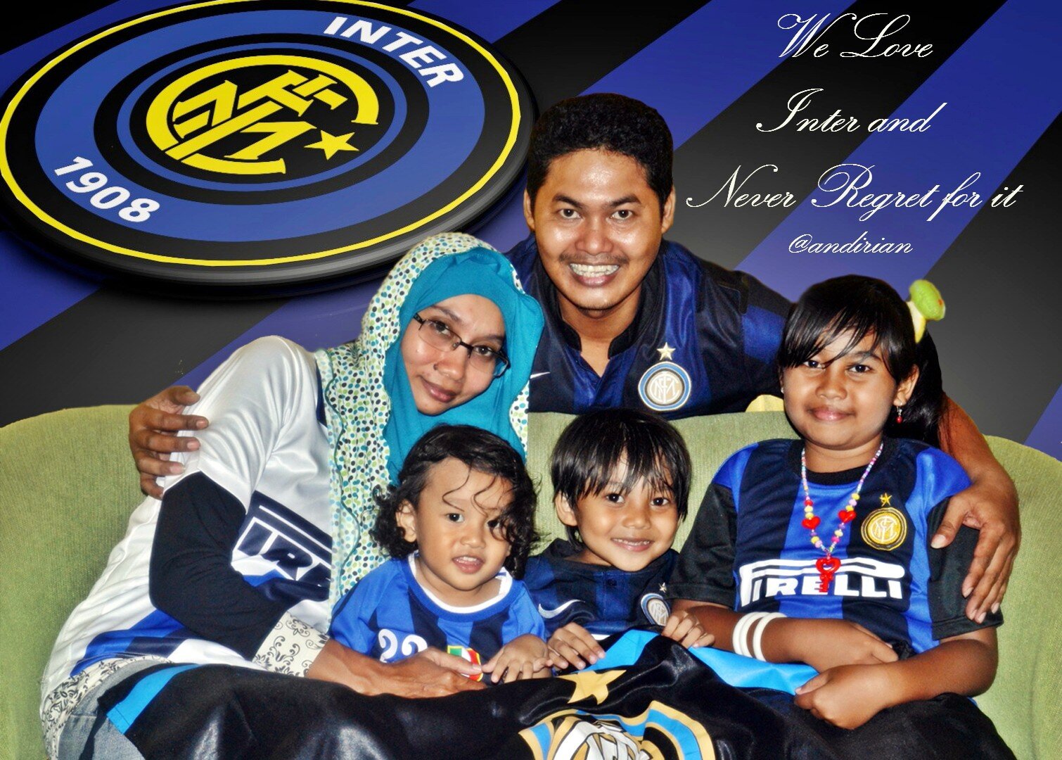 I am an INTERISTA & Member Of @ICI_Balikpapan 
BBM: JZ4EVER / 59FAD2E4 Whatsapp: 087812026292