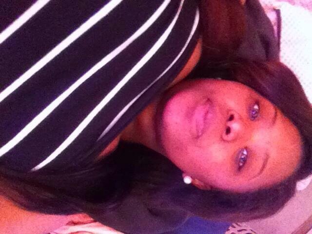 ♡Fine ass lil girl W| Prissy Intentions; God 1st. #RIP GRANDMA⇨ #RIP Raynord M. Daniels. I love & miss you baby.♚ #Free My Other half/Twin Rossini T. Jones❤