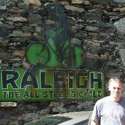 Landscape Architect and Engineer particular interests in the design of streets and spaces, SUDS and cycling https://t.co/0dUtkQzxtx Healthy Street of the Year 2019