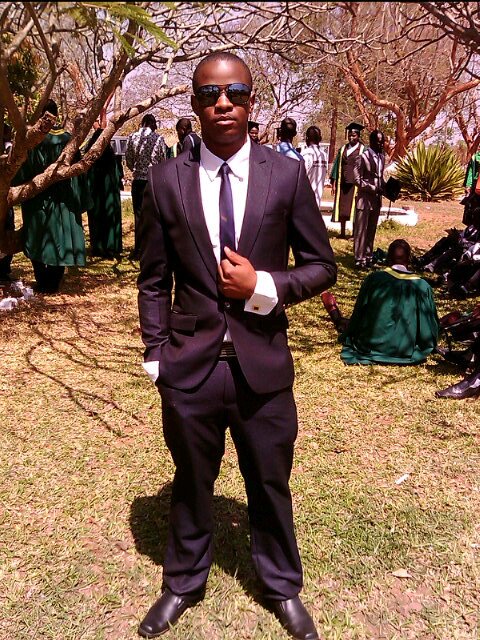 40Mwanza's profile picture. You get to know en judge. Me... Dats the. Only way u get to know me. Otherwise I'm just me.